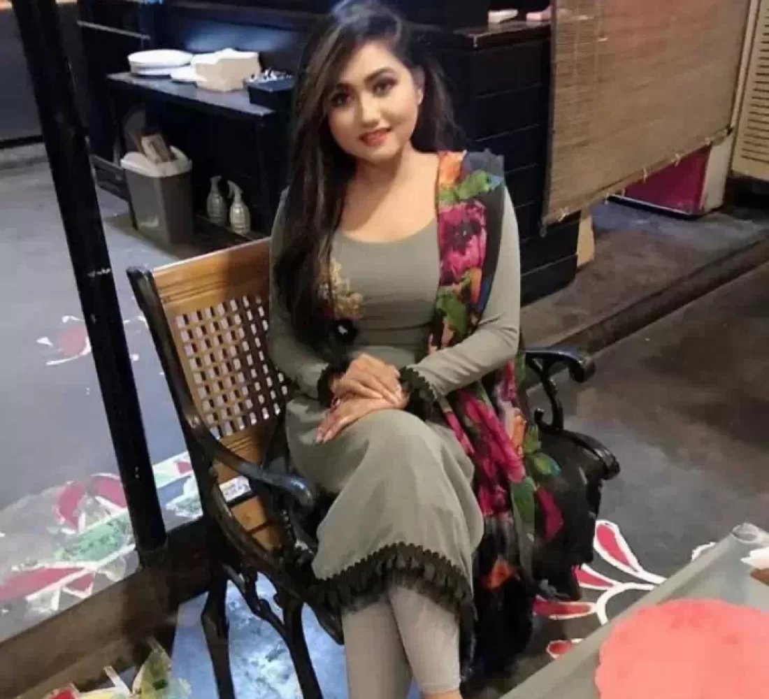 delhi-ncr-vip-call-girl-service-shotnight-available