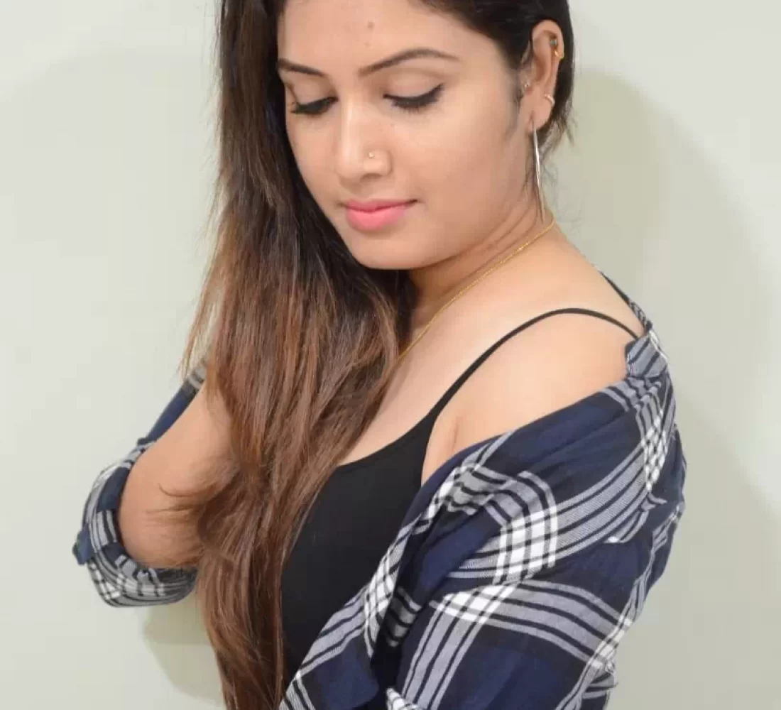 genuine-young-college-girl-andnswf19