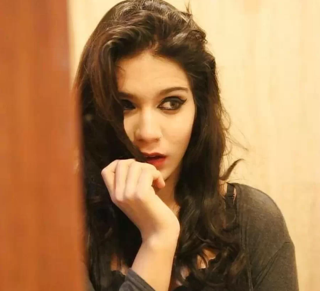 hari-nagar-vip-low-price-collage-girl