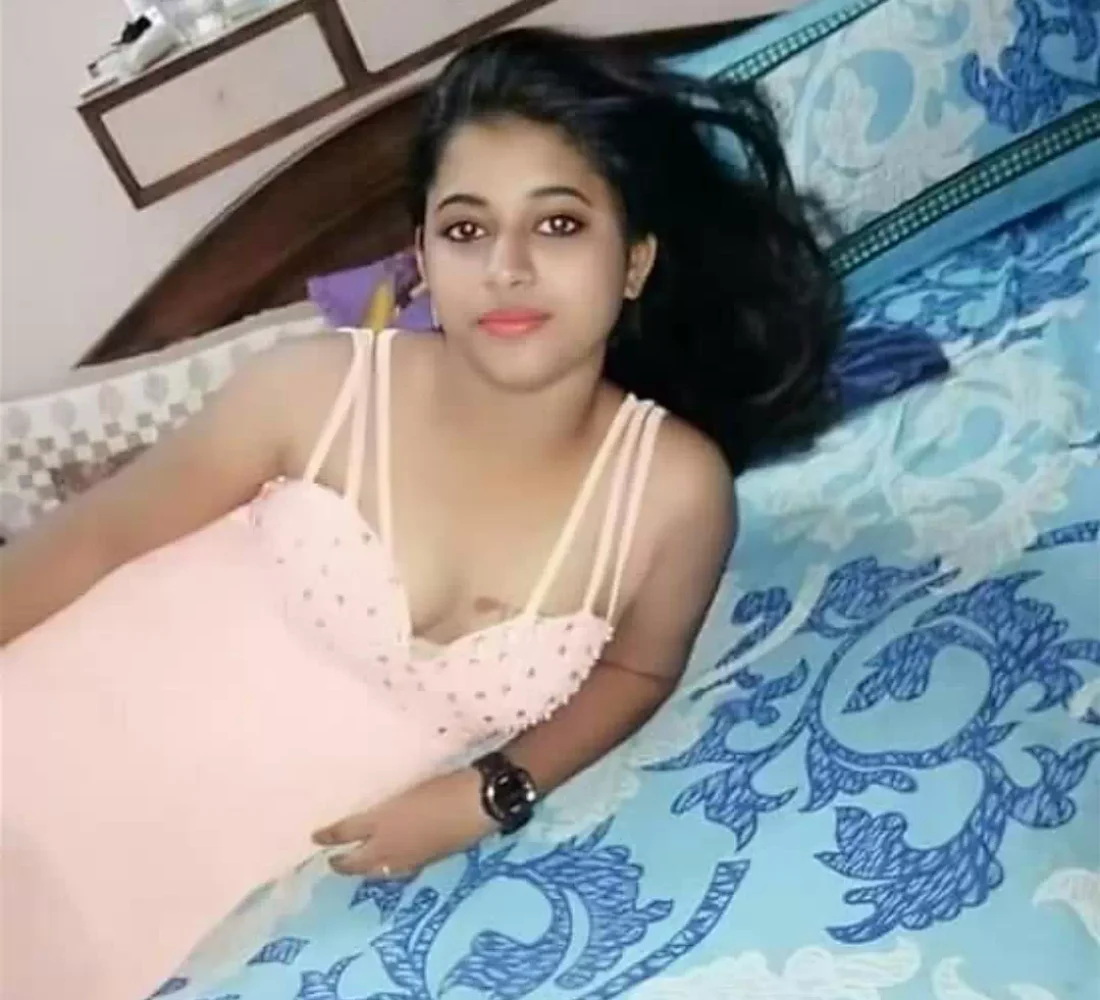 neha-hot-girl-independent-call-girl-noida