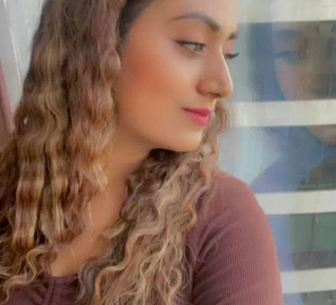 rajouri-garden-low-rate-divya-escort-full-hard