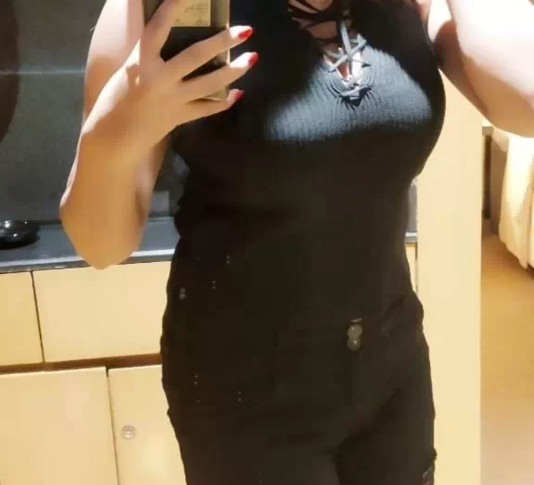 riya-kumari-hot-call-girl-vip