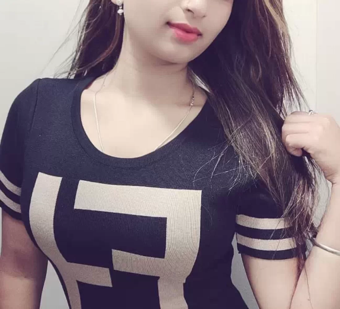 sanjana-kapoor-south-ex-call-girl